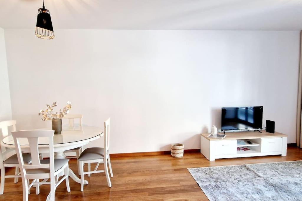 פונשל Ocean Pearl Apartment W מראה חיצוני תמונה